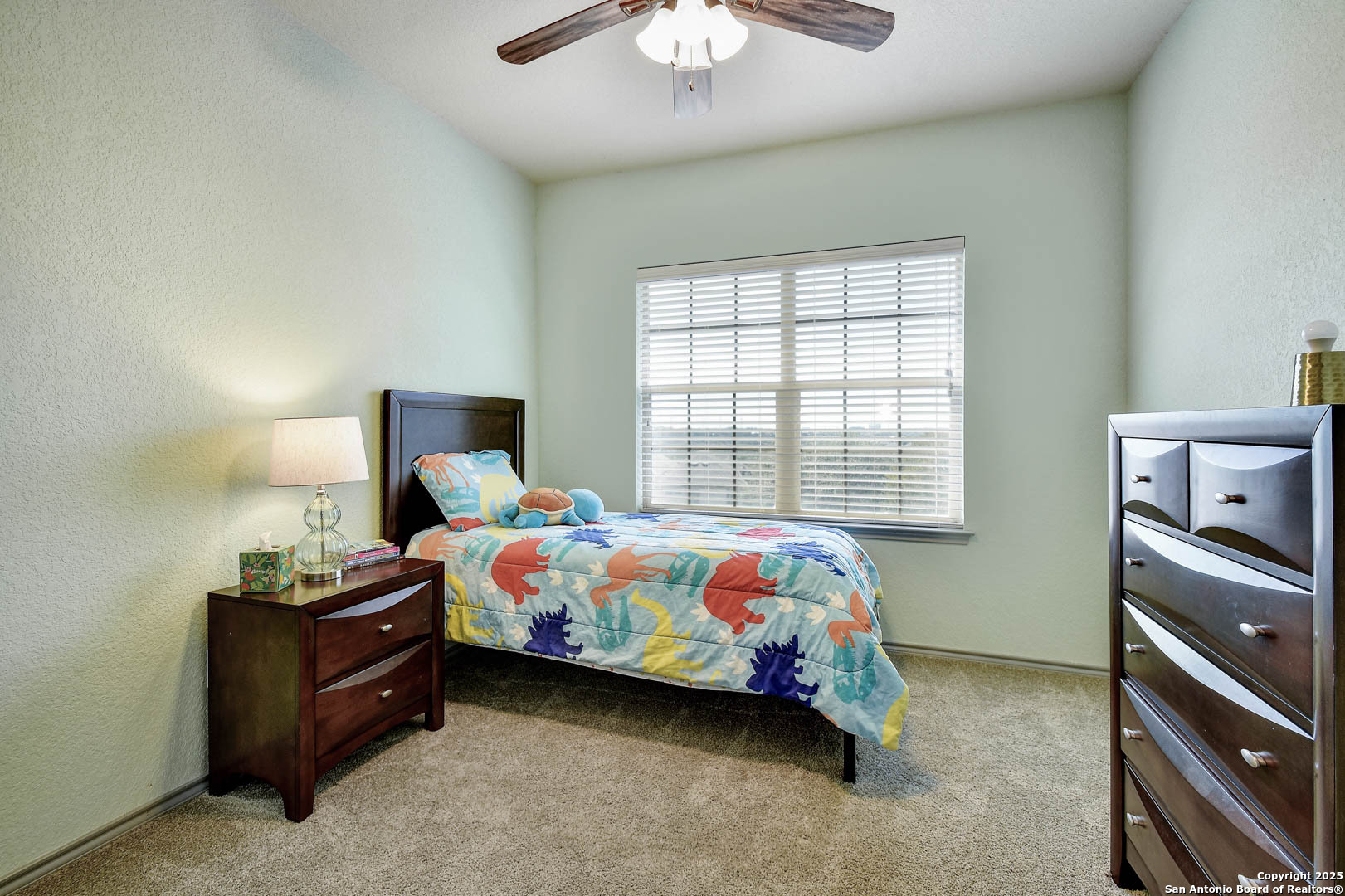 1407 Nicholas Manor