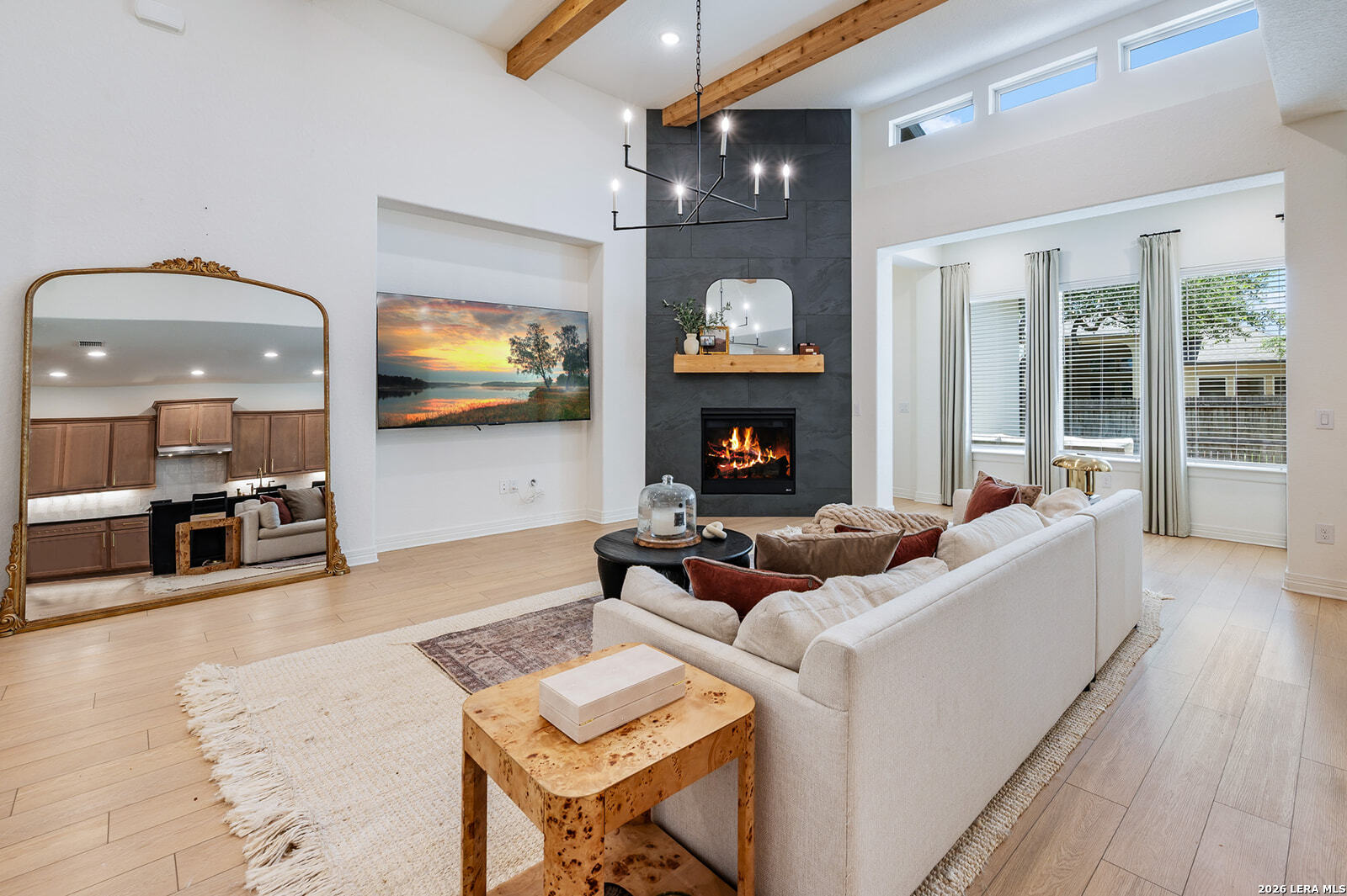 1626 Buttonwood