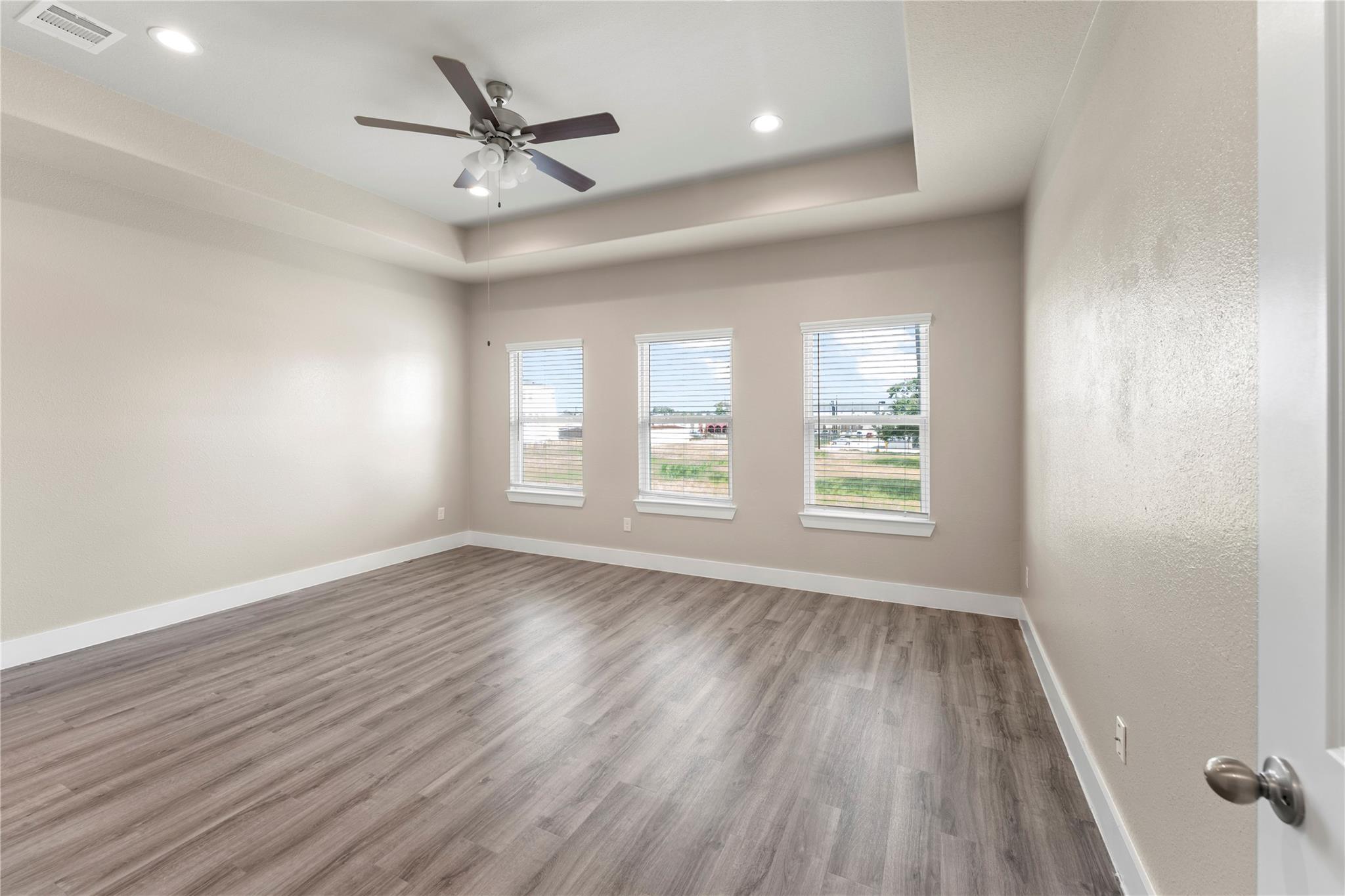 7703 Rainbow Close Lane