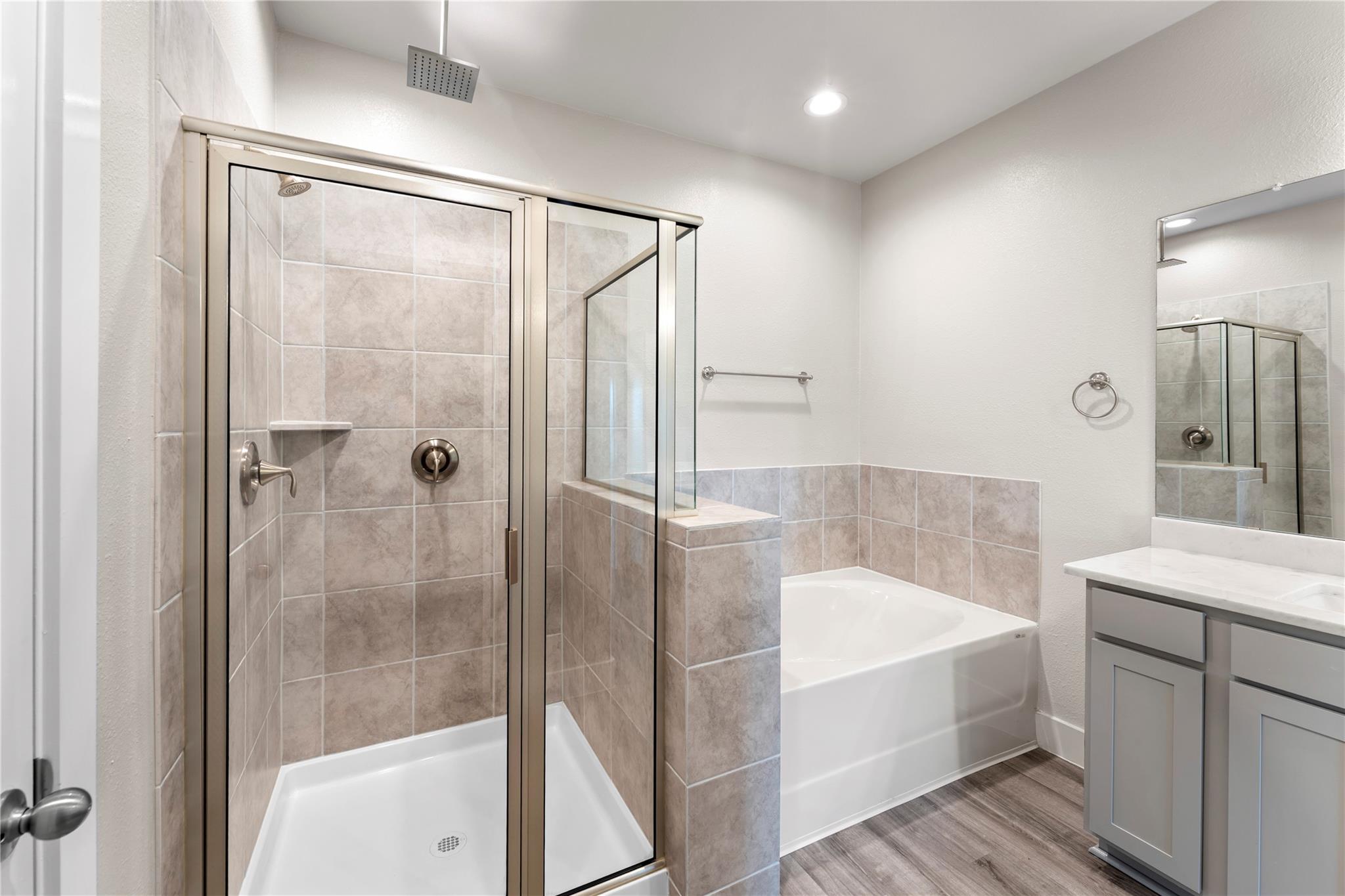 7703 Rainbow Close Lane