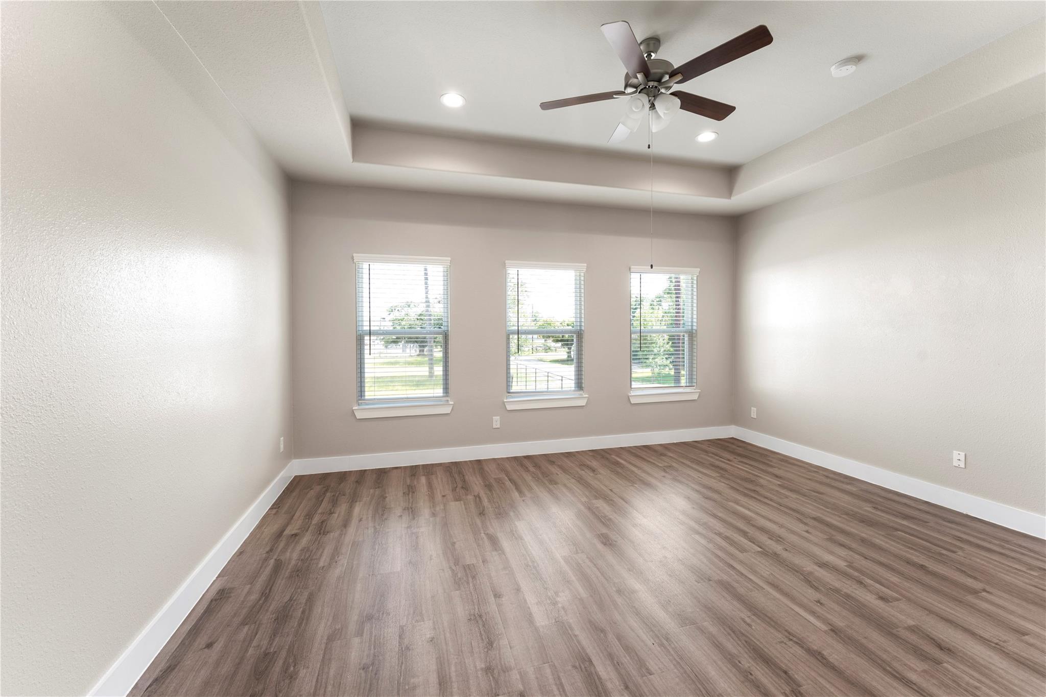 7703 Rainbow Close Lane