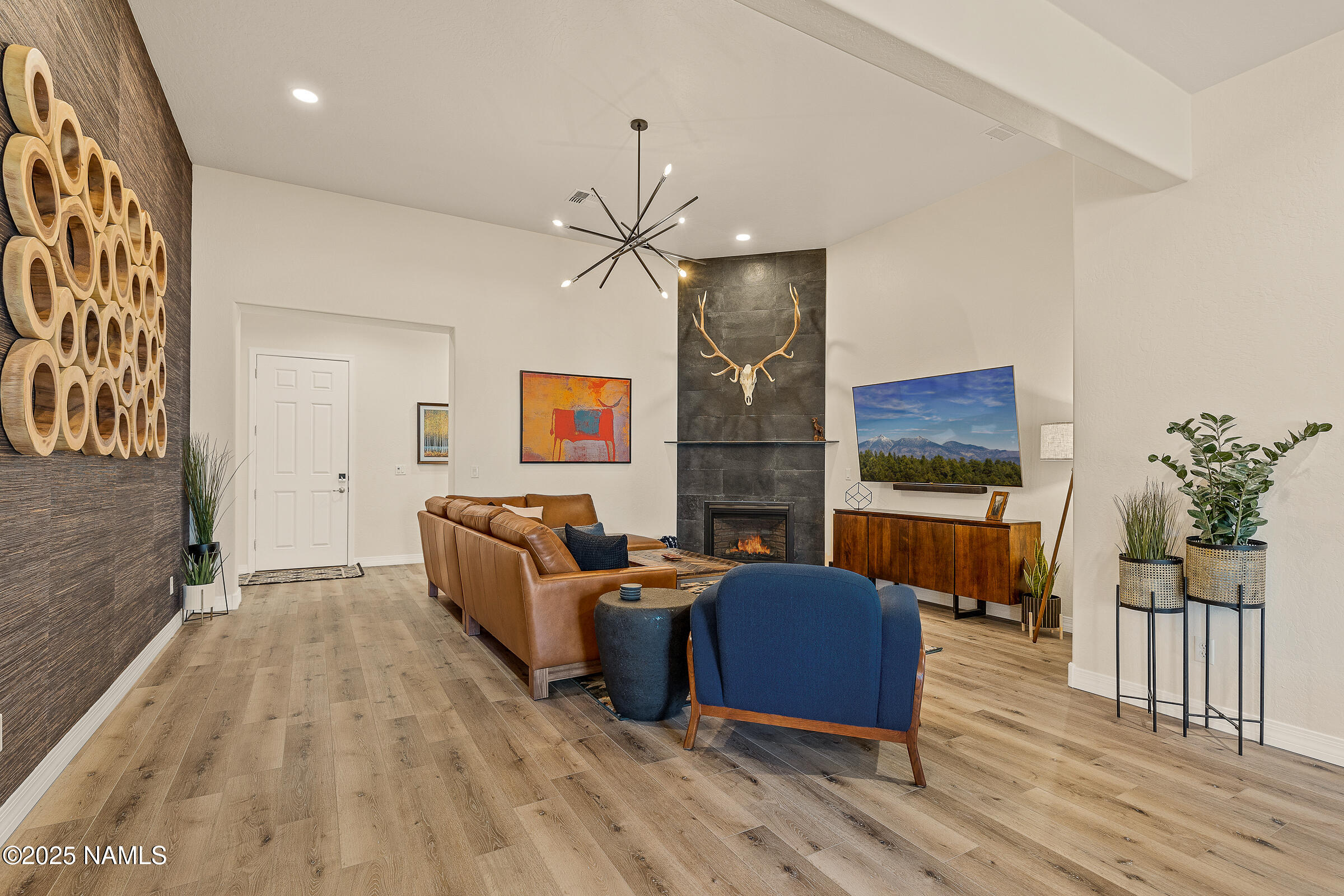 3600 W Modus Lane