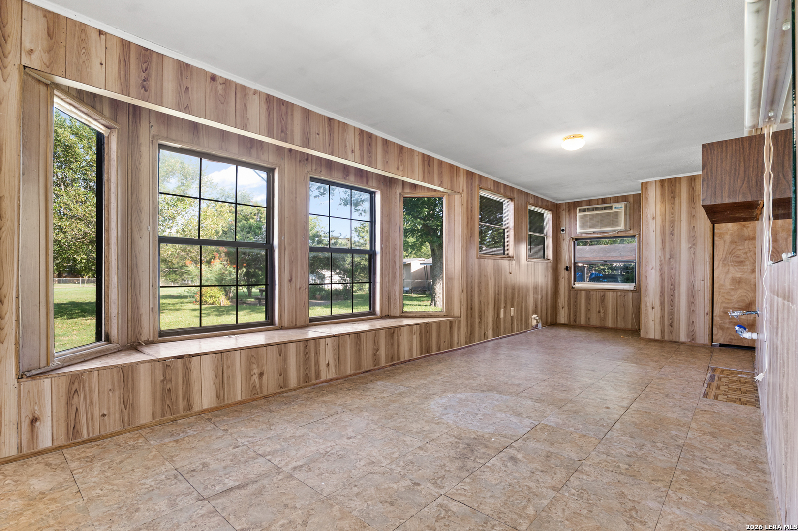 2520 Jupe Dr