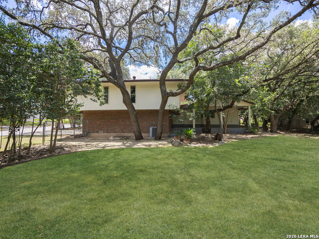 301 Sagecrest Dr