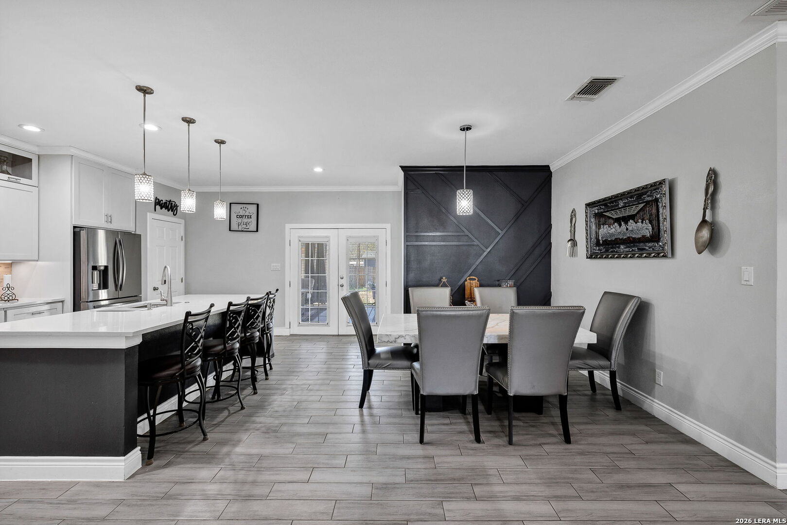 23007 DREAM VIEW DR