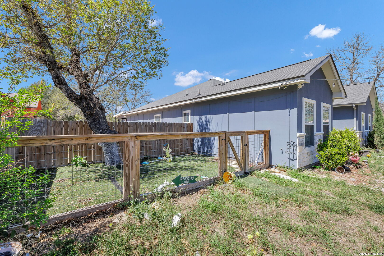 23007 DREAM VIEW DR