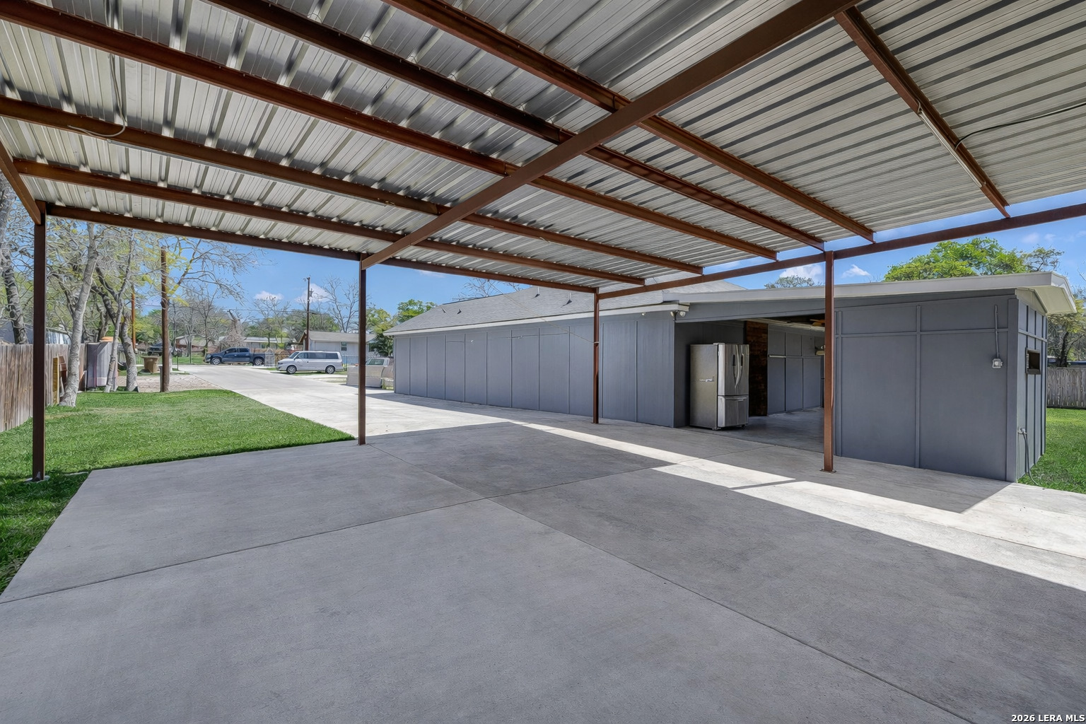 23007 DREAM VIEW DR