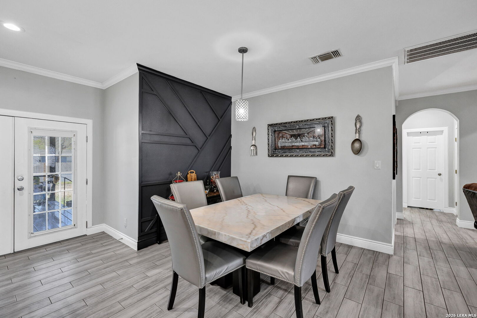 23007 DREAM VIEW DR