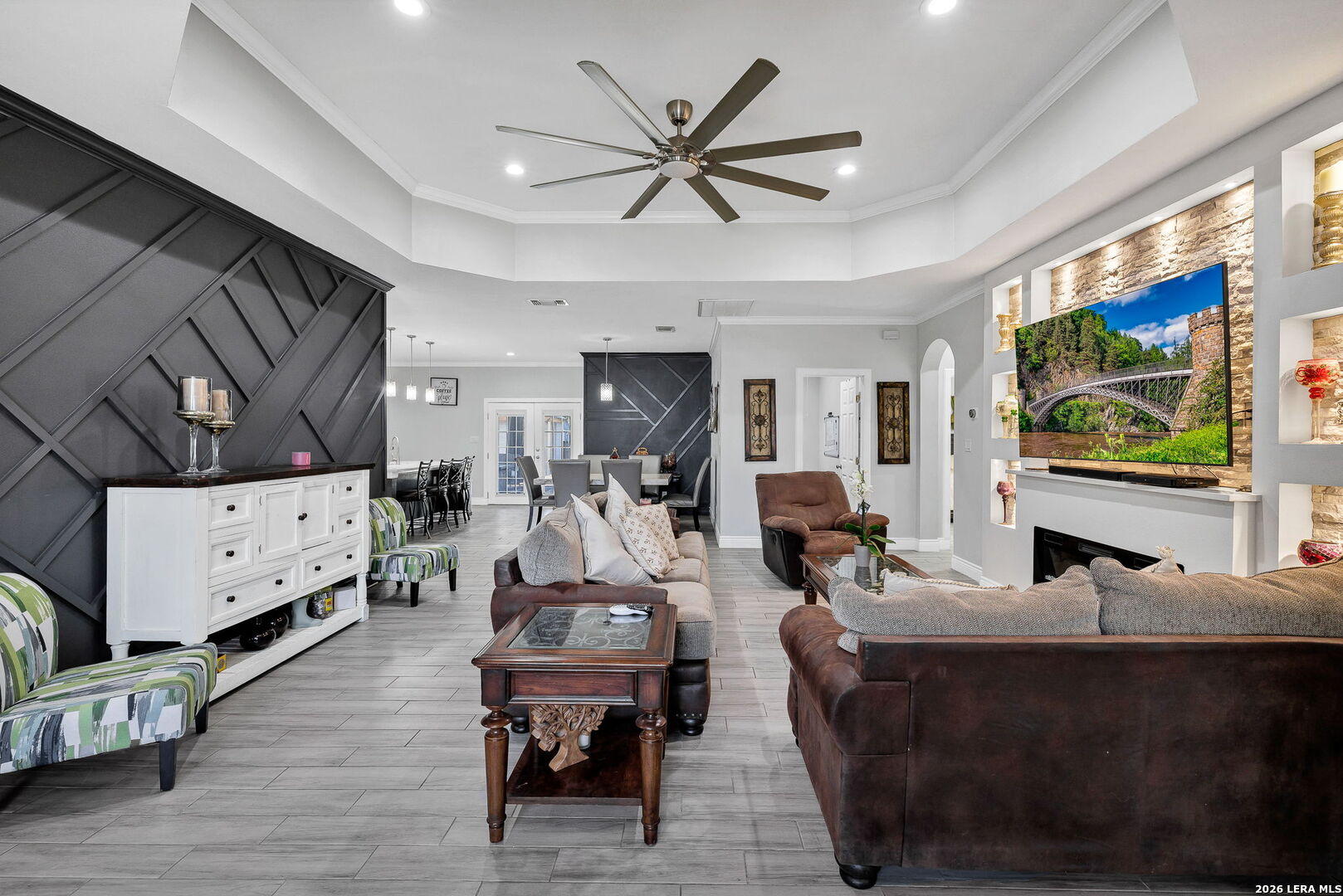 23007 DREAM VIEW DR