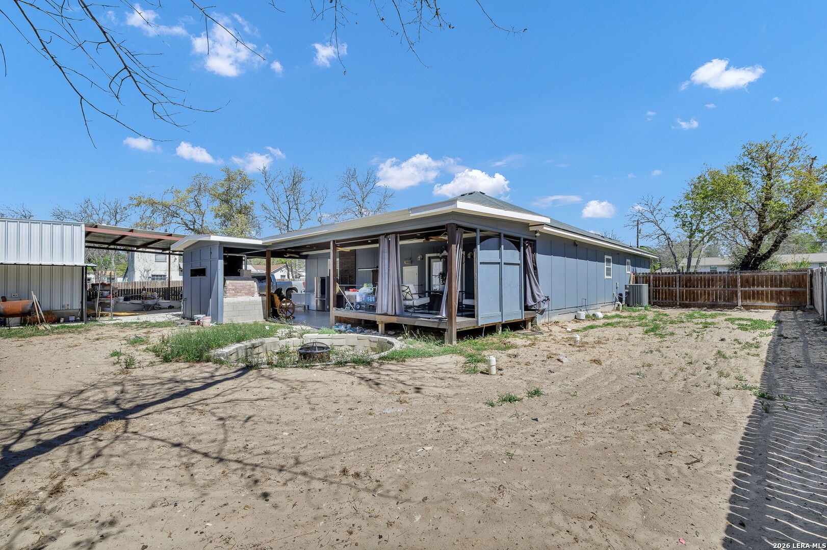 23007 DREAM VIEW DR