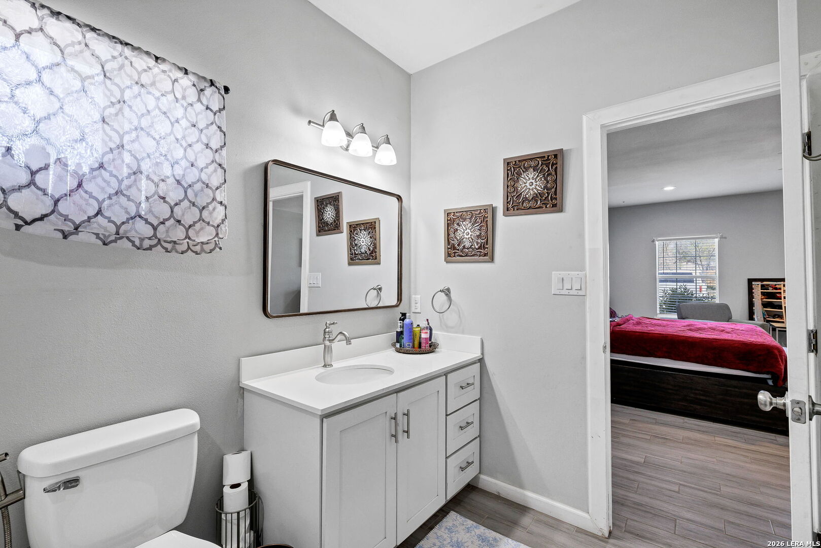 23007 DREAM VIEW DR