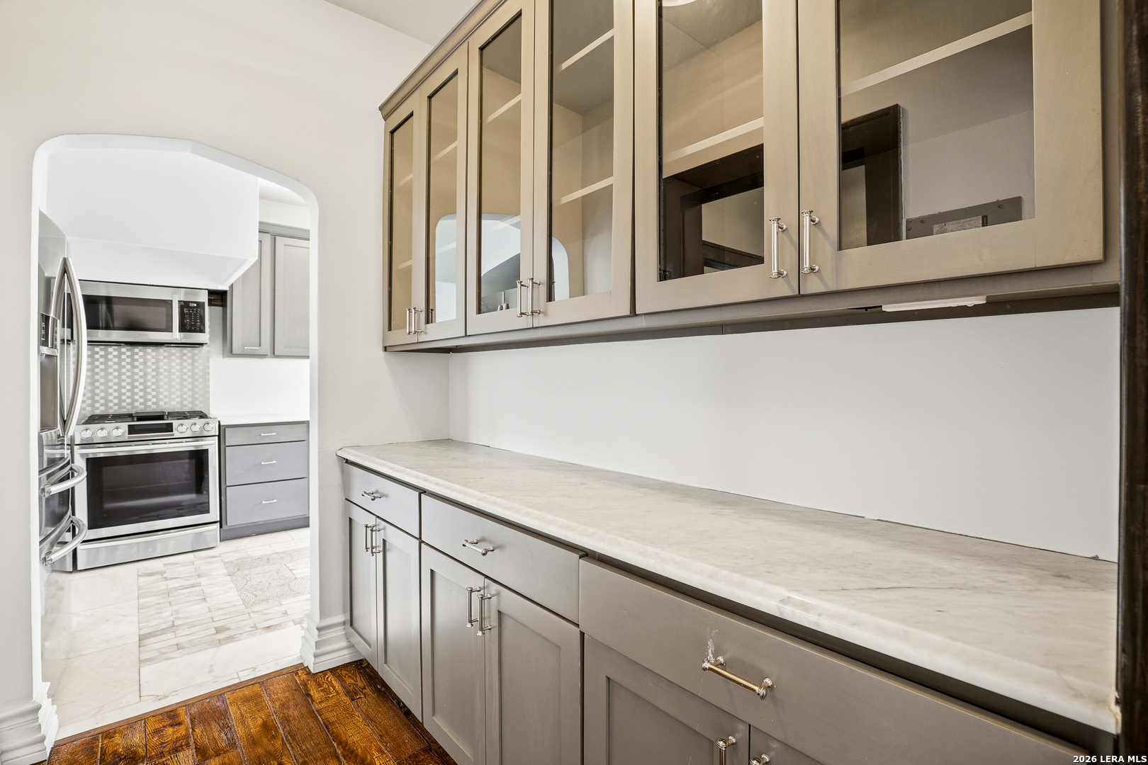 162 Davis Ct Unit: A