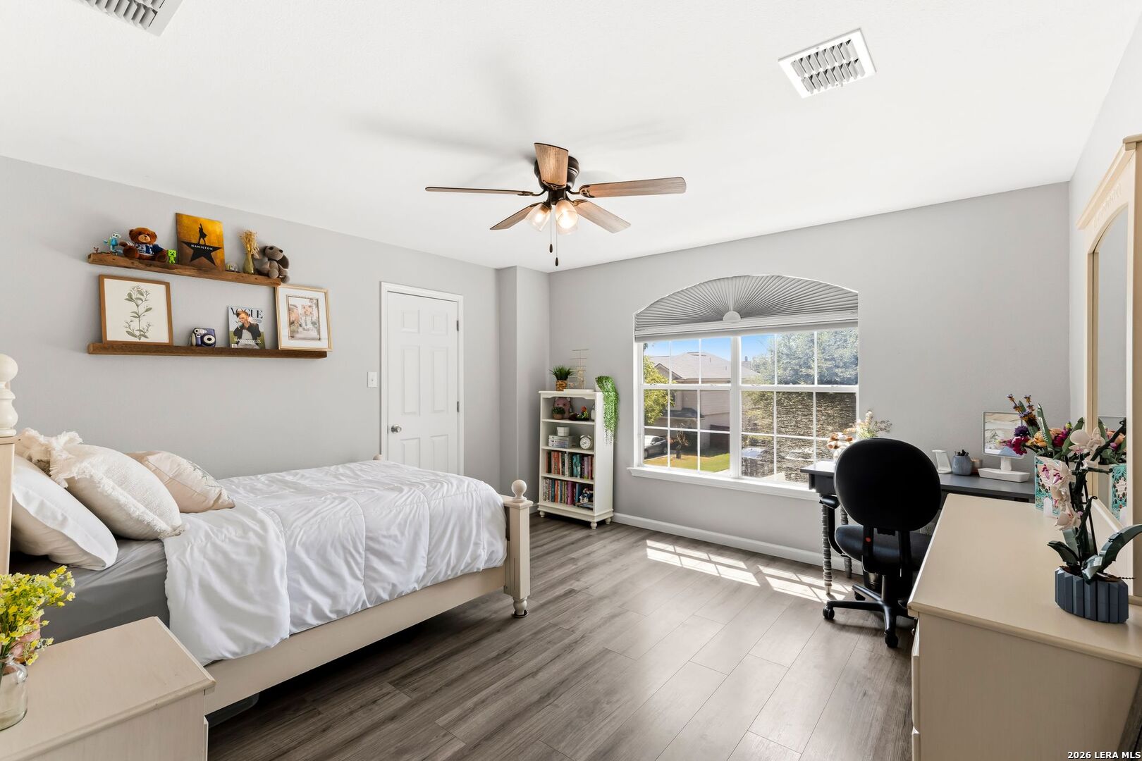 10947 Mustang Spring