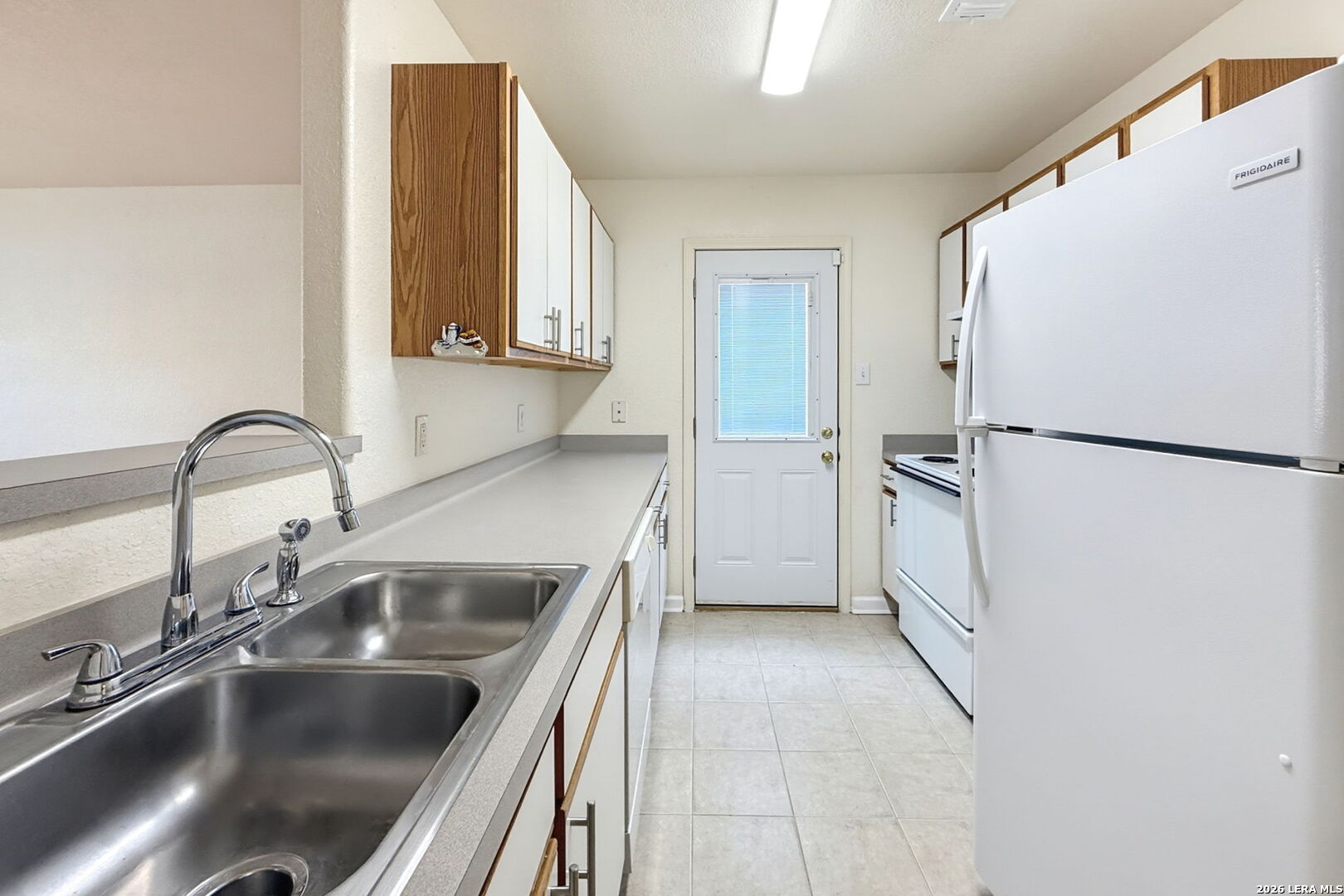 3706 WETMORE RDG