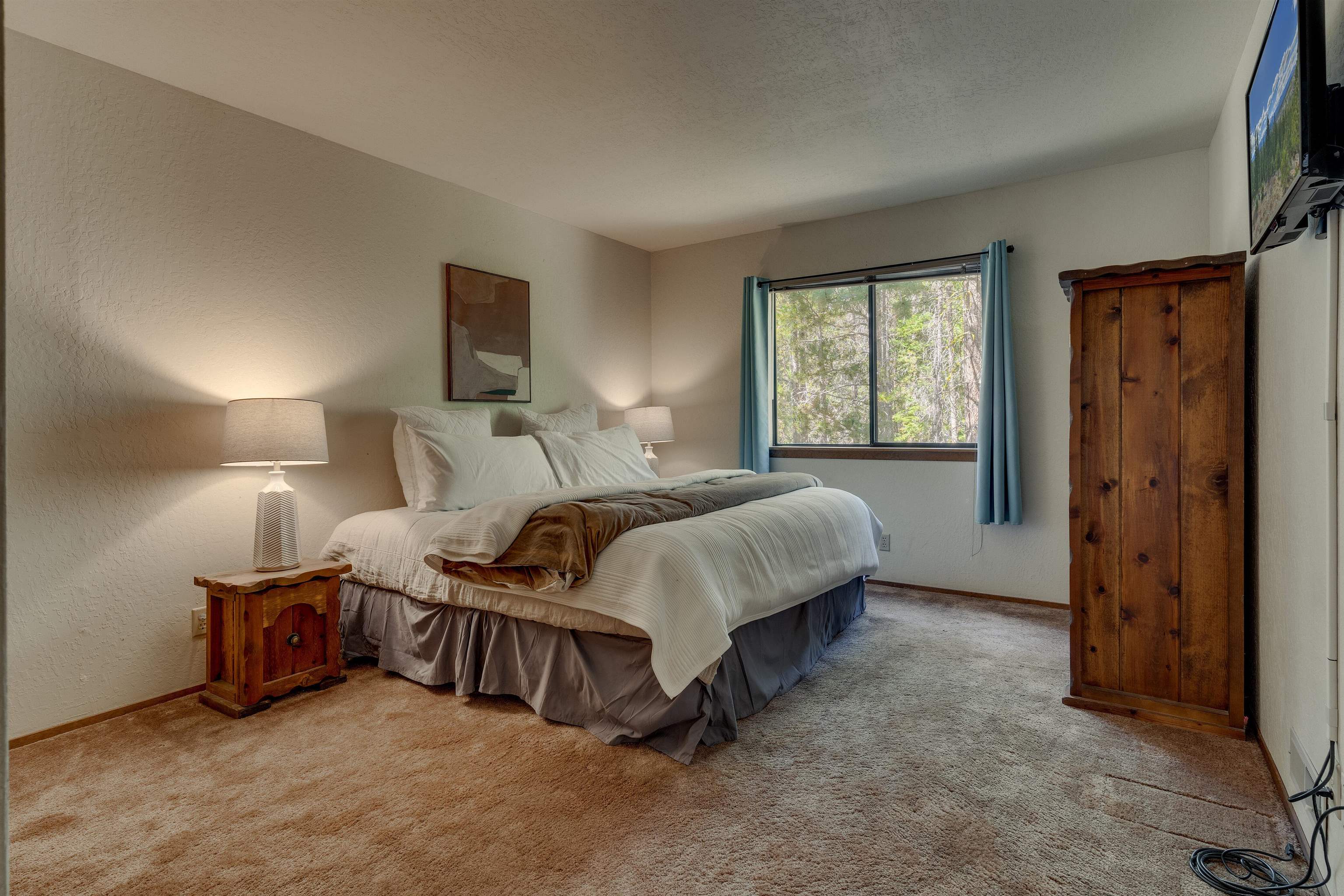 1126 Regency Way
