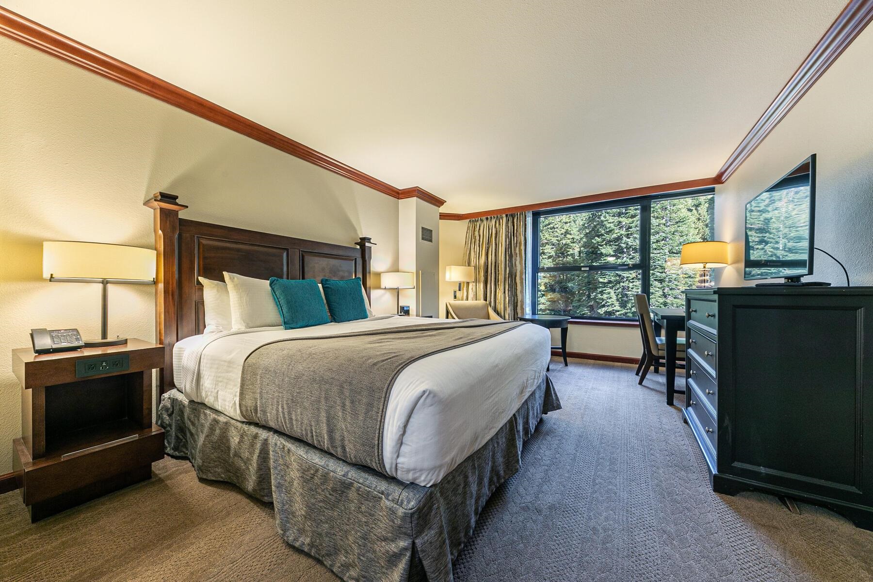 400 Resort Road # 711 Unit: #709 + 711