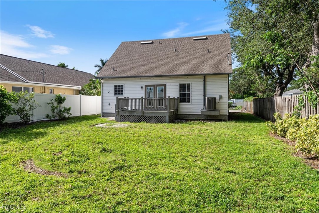 864 100th AVE N