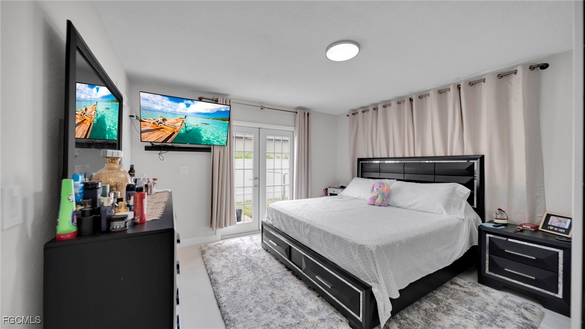 221 NE 23rd AVE