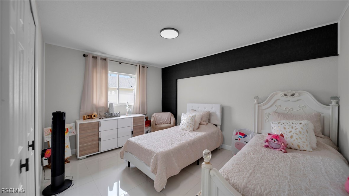 221 NE 23rd AVE