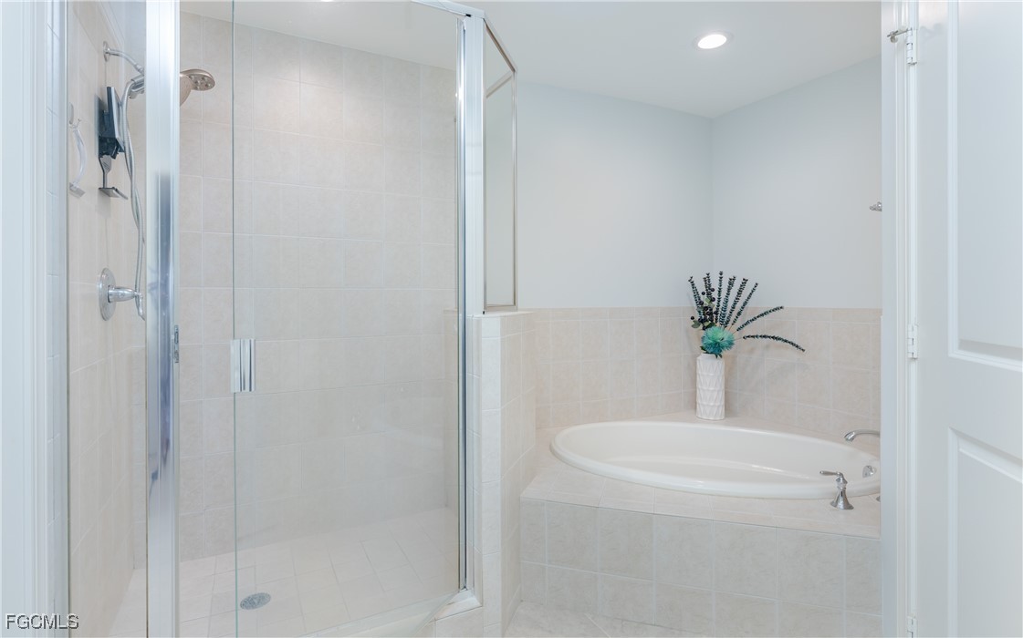 5781 Cape Harbour DR 1205