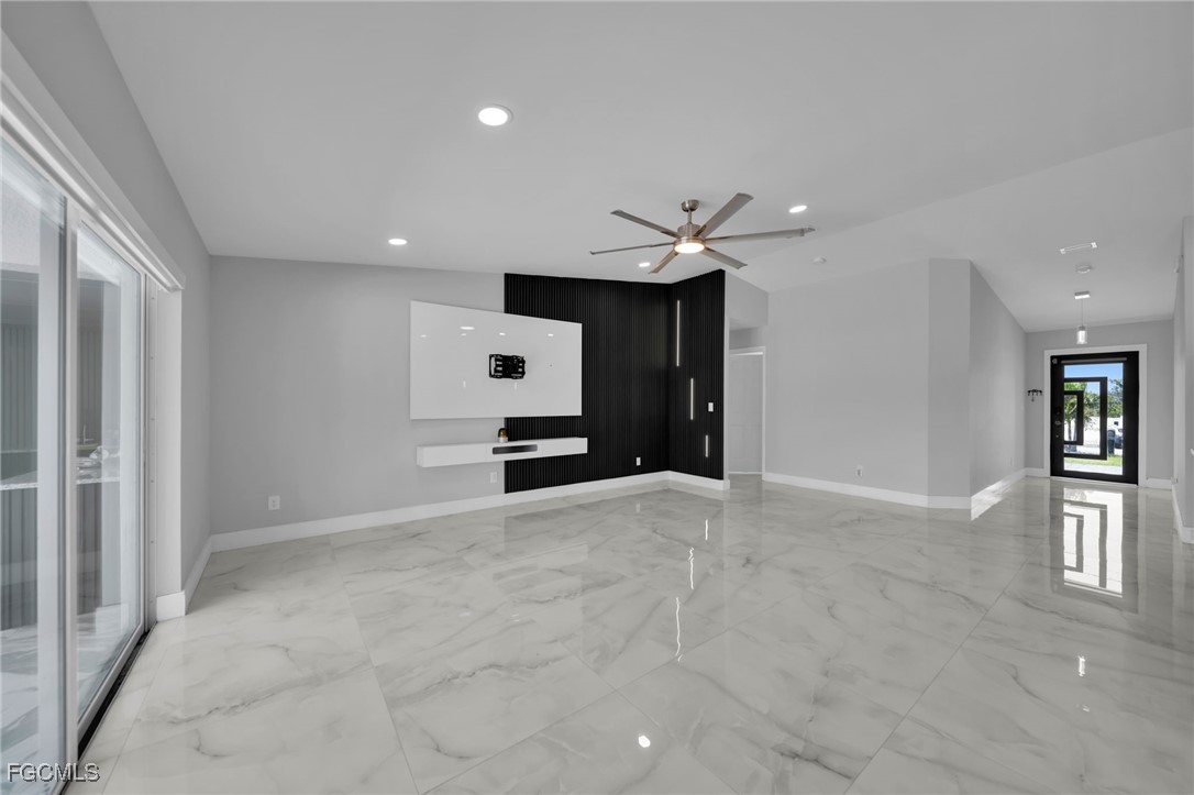 3095 NW 4th PL