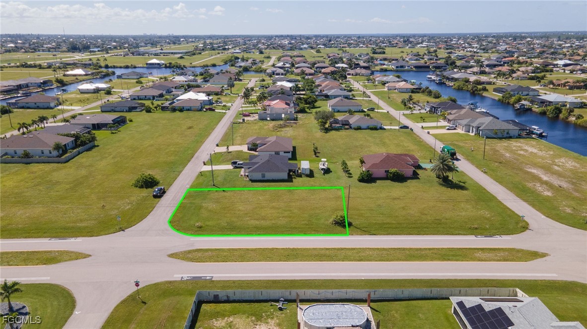 1054 NW 33rd PL