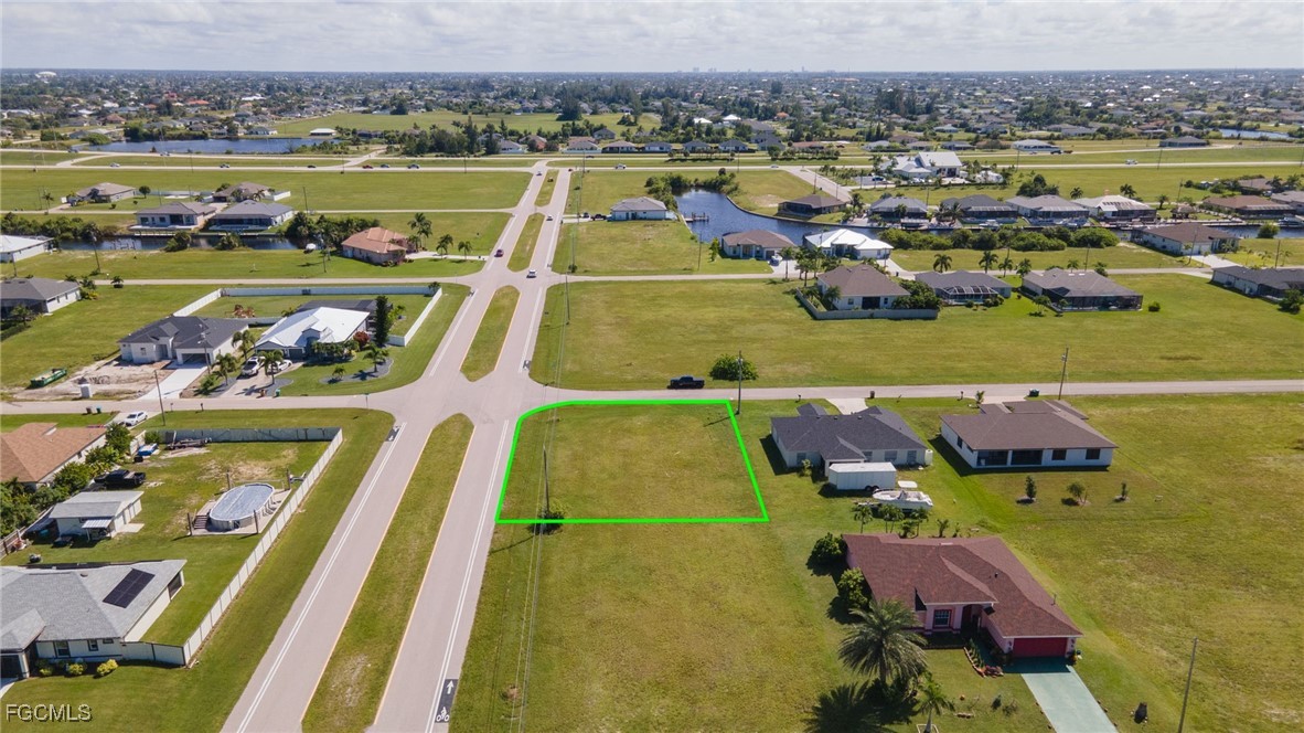 1054 NW 33rd PL