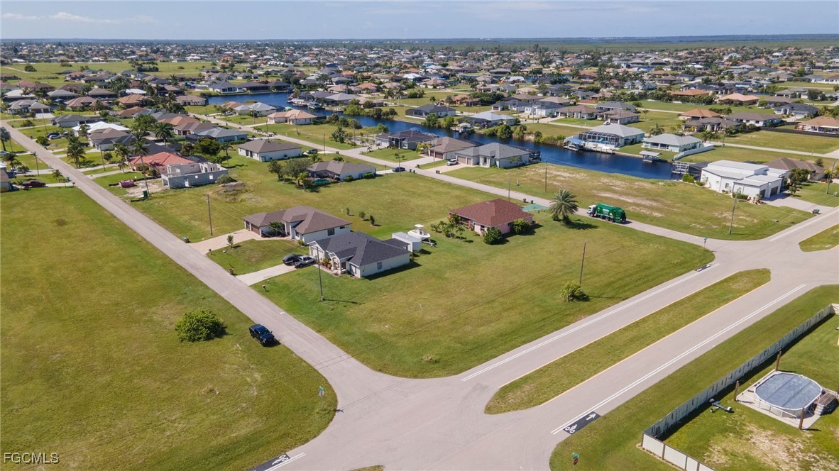 1054 NW 33rd PL
