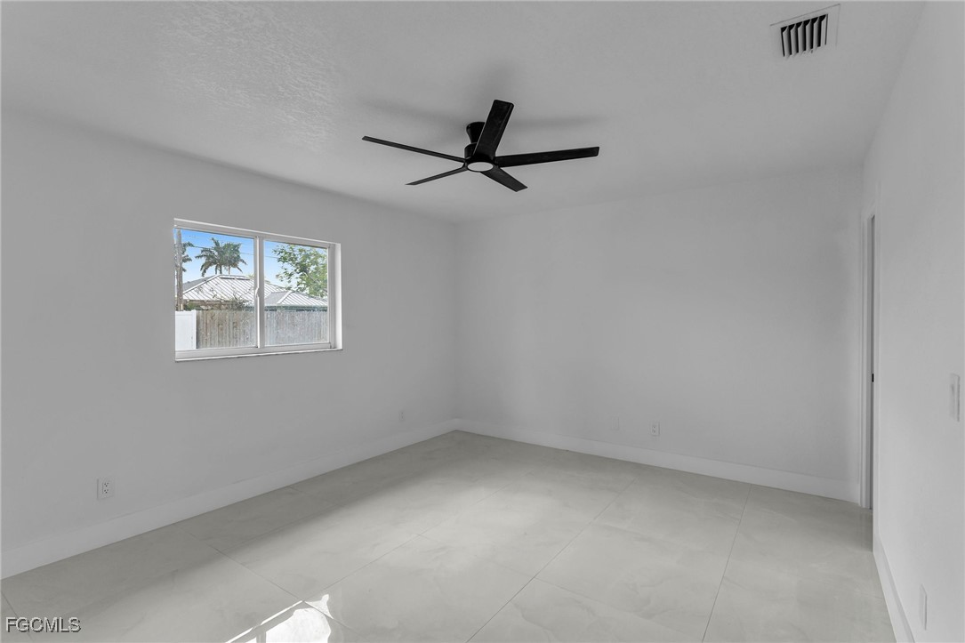 1324 SE 22nd TER