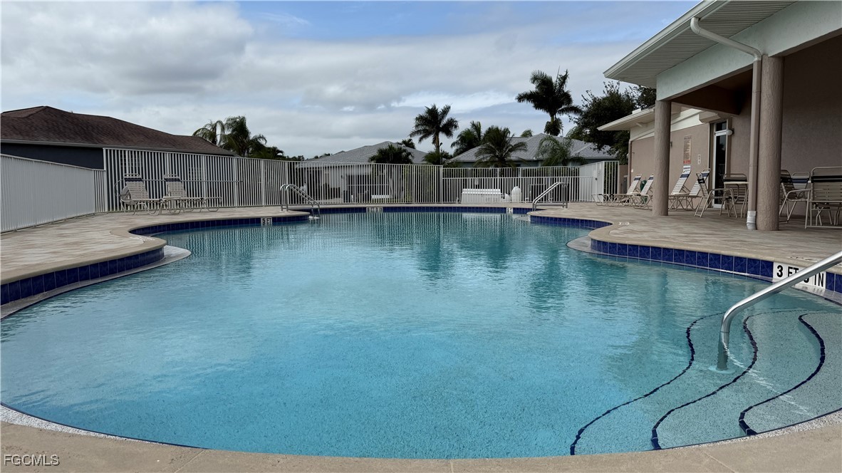 10700 Aqua Surf CT