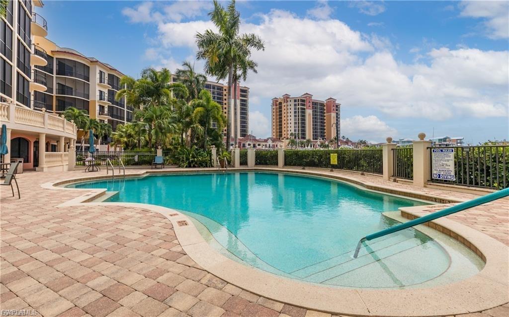 5704 Cape Harbour DR # 105