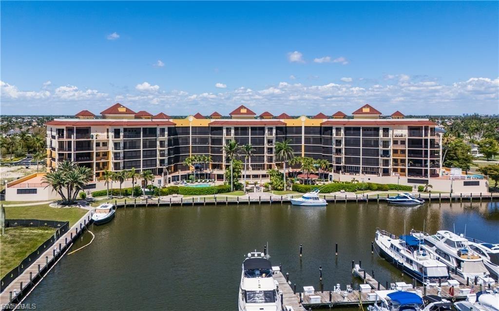 5704 Cape Harbour DR # 105