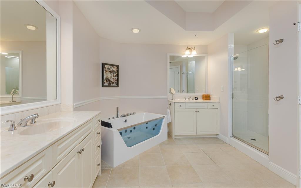 5704 Cape Harbour DR # 105