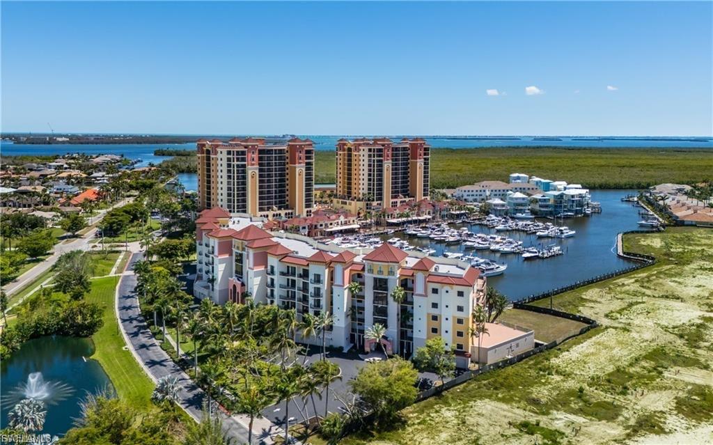 5704 Cape Harbour DR # 105