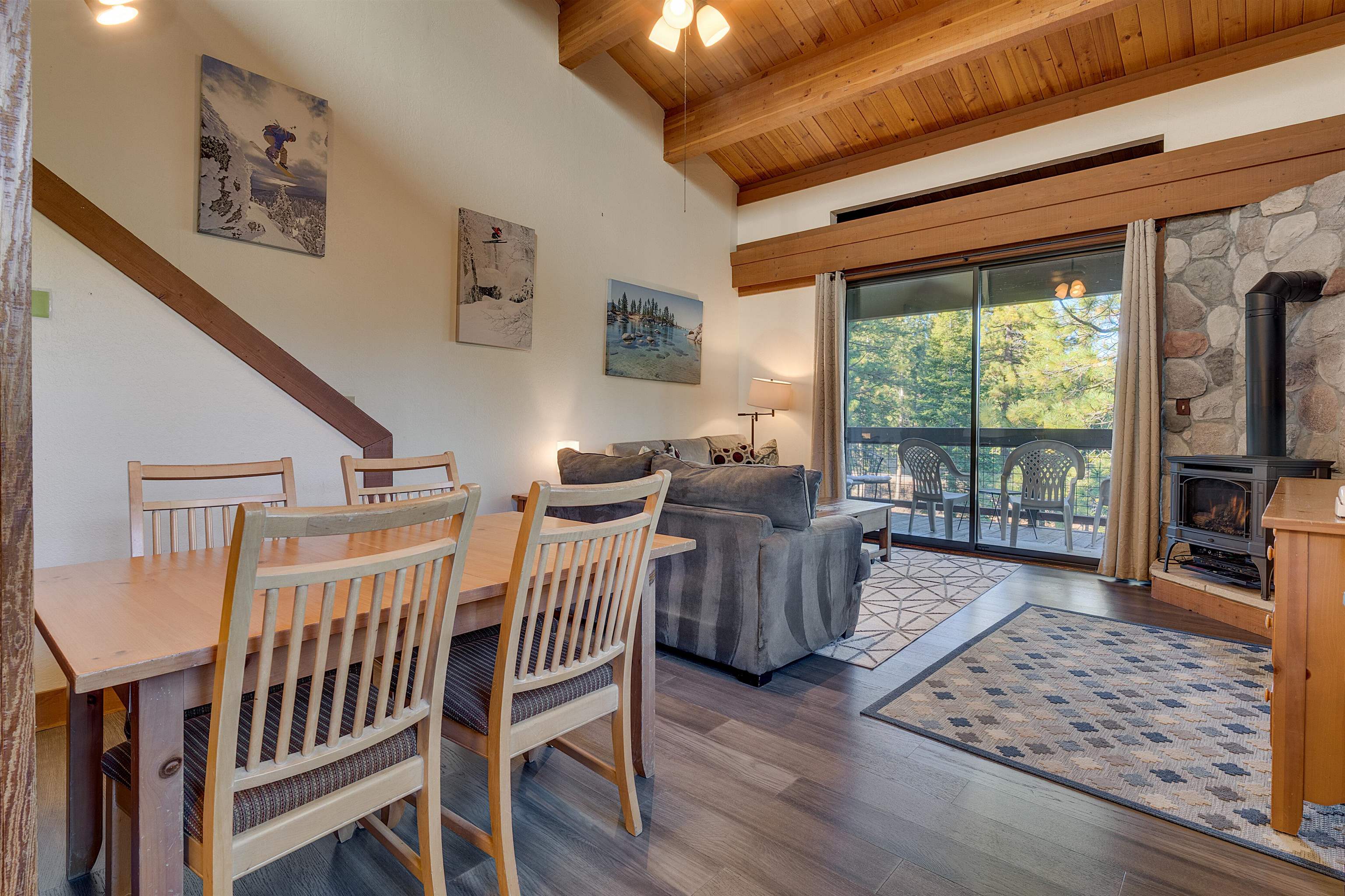 3180 Aspen Grove