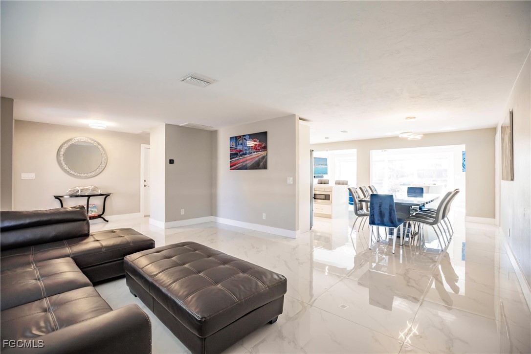 1936 Palaco Grande PKWY