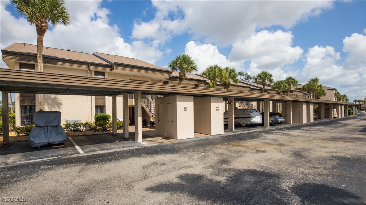 5825 Trailwinds DR 425