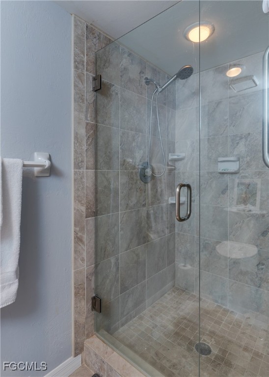 5825 Trailwinds DR 425