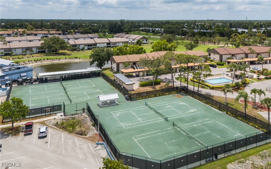 5825 Trailwinds DR 425