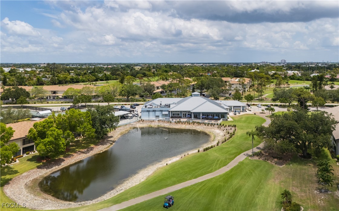 5825 Trailwinds DR 425