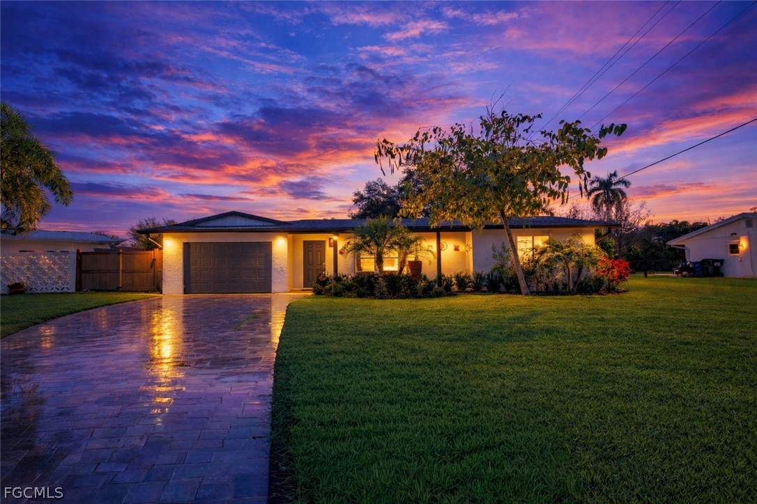 6304 Saint Andrews CIR S