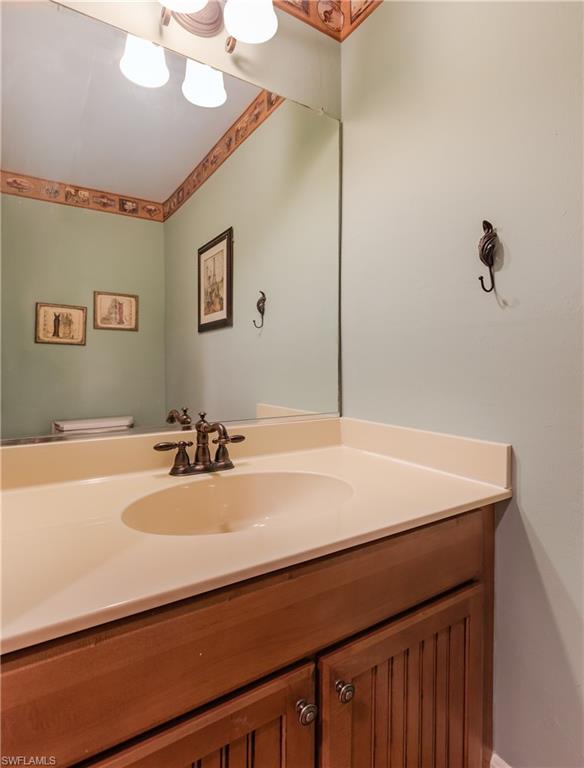 16001 Herons View DR