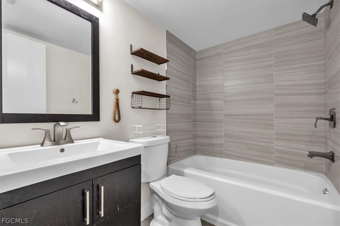 4790 S Cleveland AVE 1506