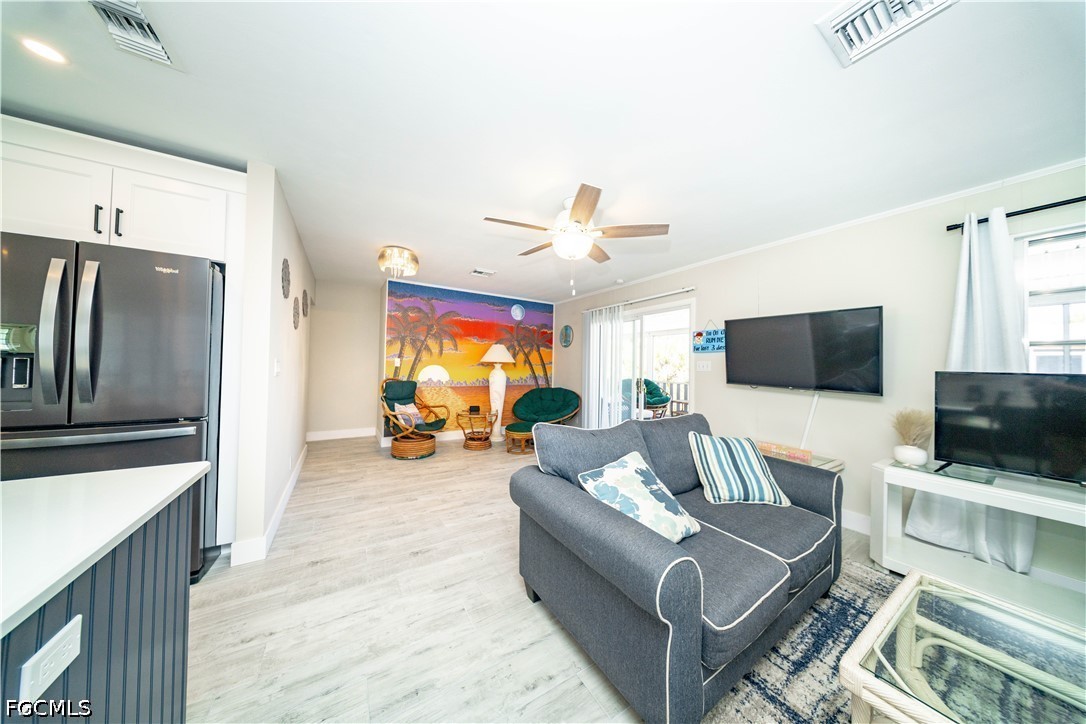 119 Andre Mar DR