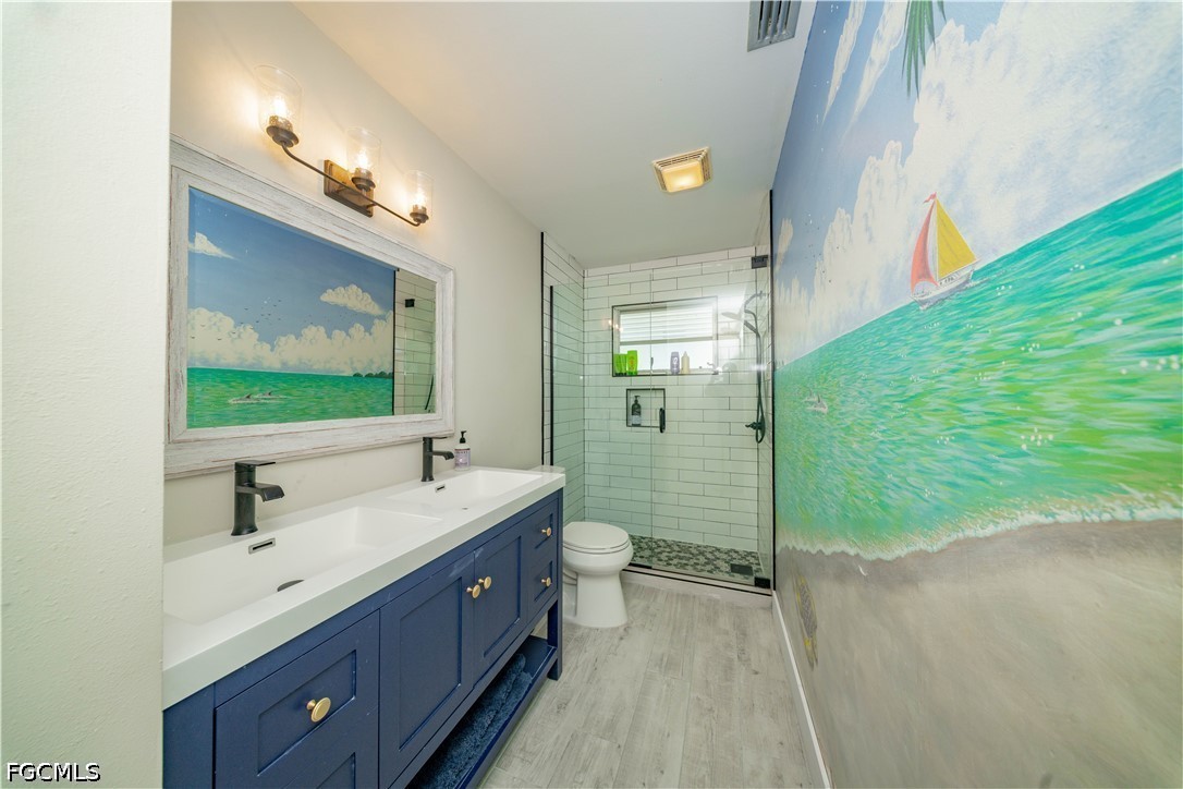 119 Andre Mar DR