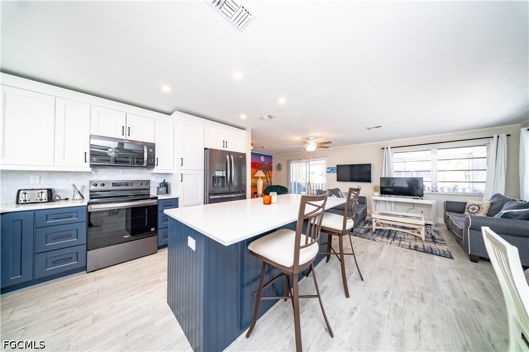 119 Andre Mar DR