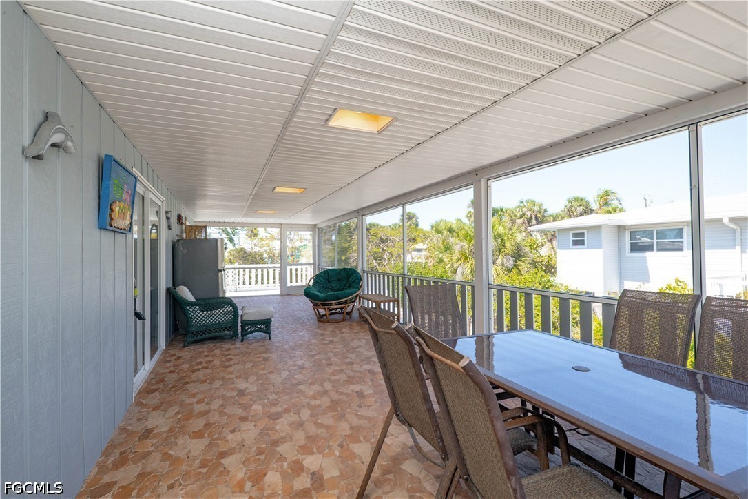 119 Andre Mar DR