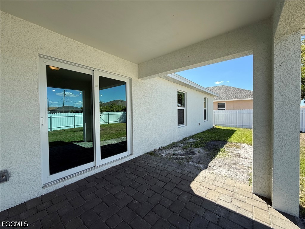 315 NW 18th TER