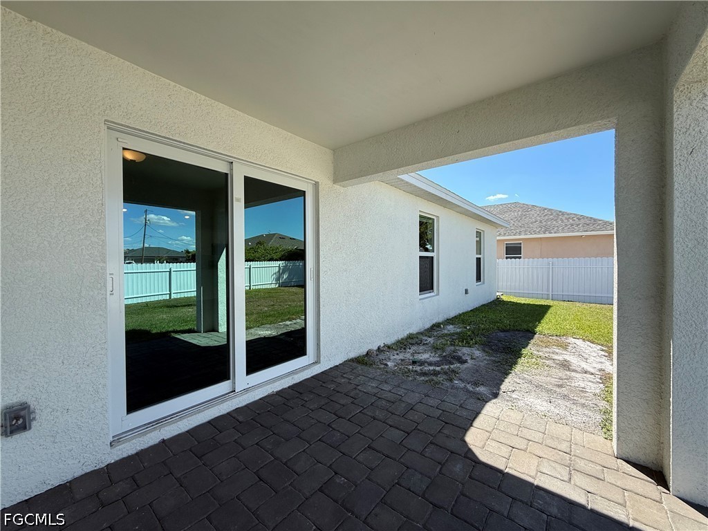 315 NW 18th TER