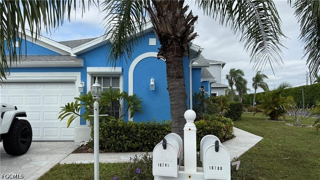 10700 Aqua Surf CT